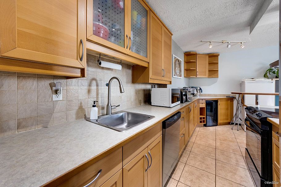 705 6689 Willingdon Avenue Burnaby, BC - 7