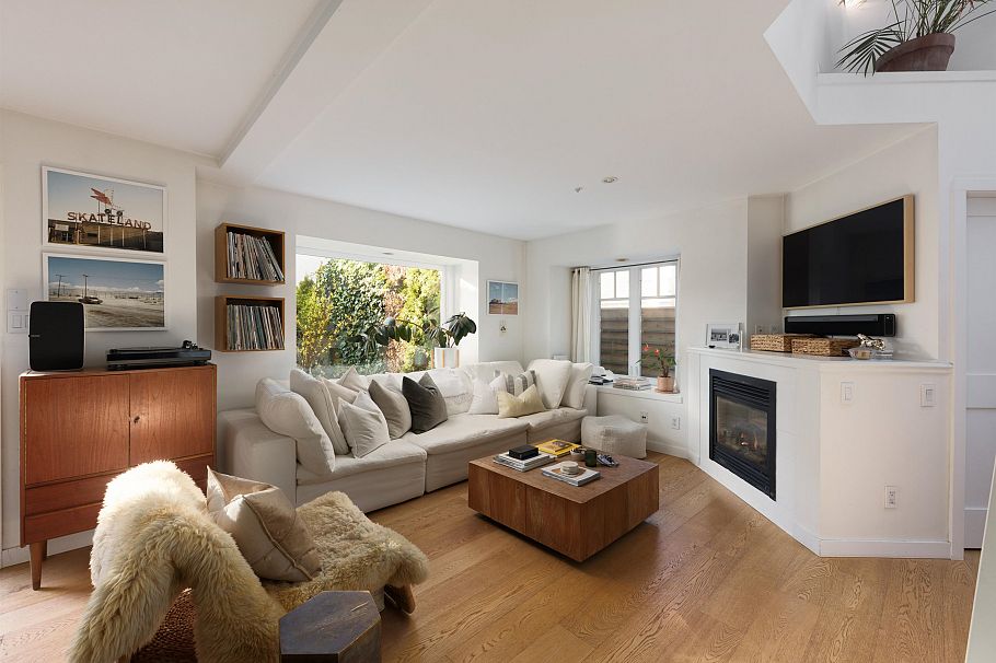 3260 W 8th Avenue Vancouver, BC - 5