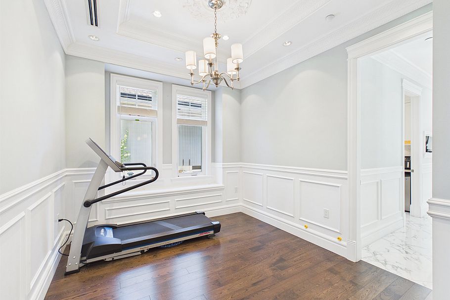 738 W 54th Avenue Vancouver, BC - 13