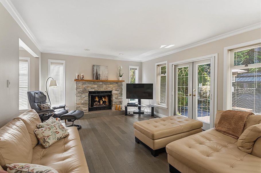 2465 Berton Place North Vancouver, BC - 13