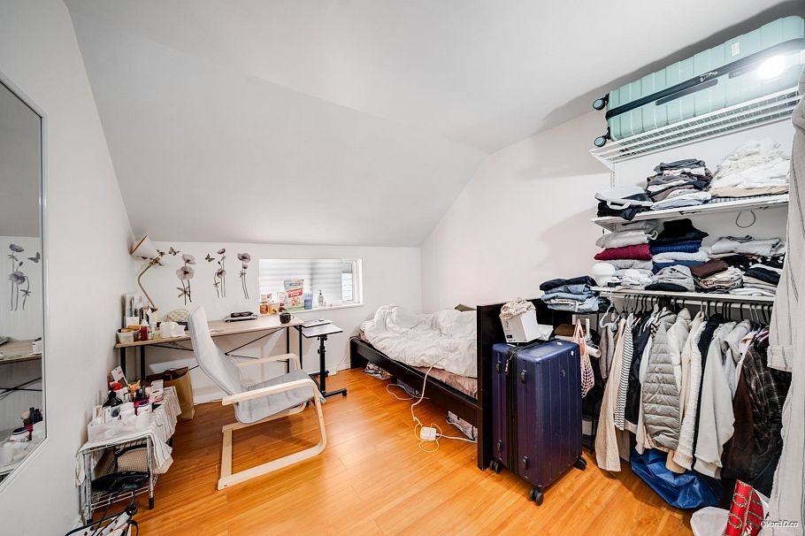 166 E 24th Avenue Vancouver, BC - 28