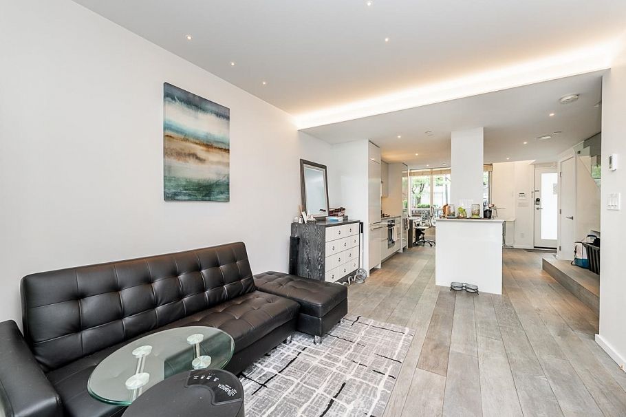 938 Beatty Street Vancouver, BC - 12