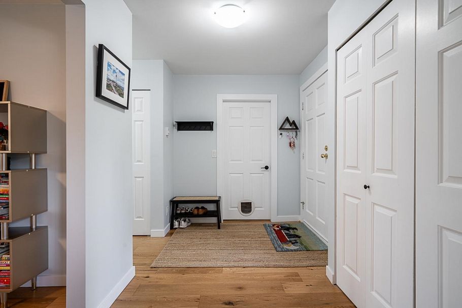 836 Roche Point Drive North Vancouver, BC - 13
