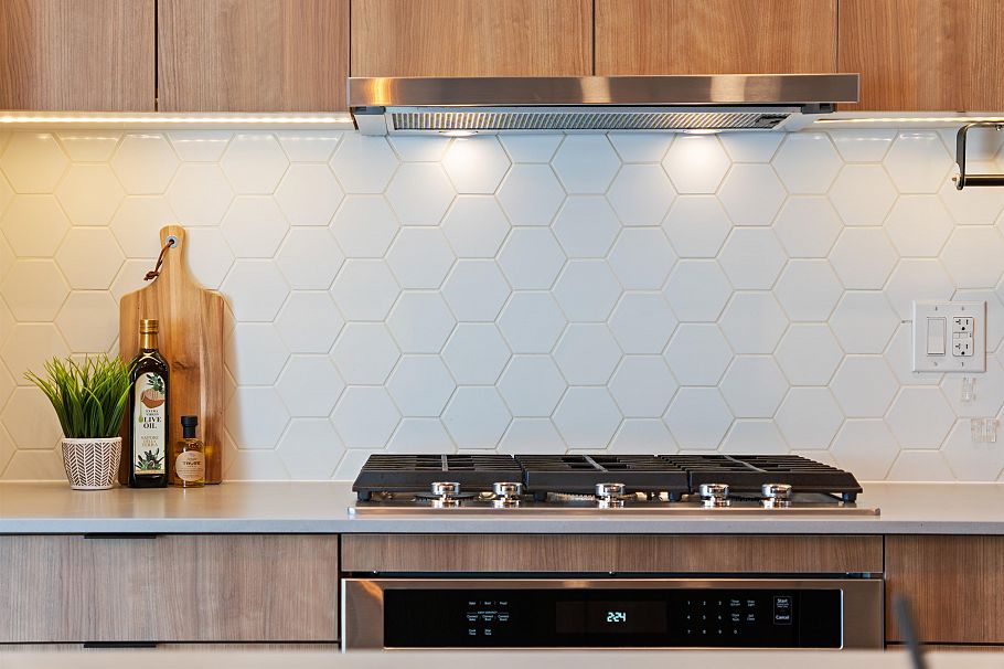 23 533 E 3rd Street North Vancouver, BC - 7