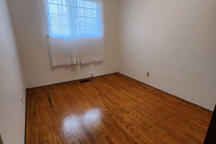 7544 Main Street Vancouver, BC - 12