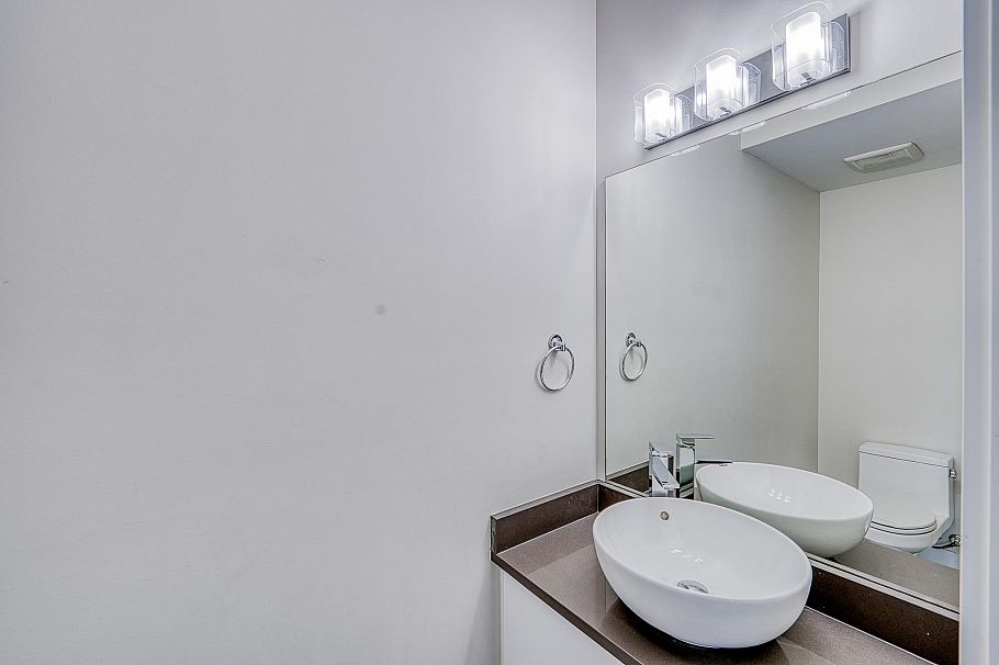 5063 Earles Street Vancouver, BC - 19