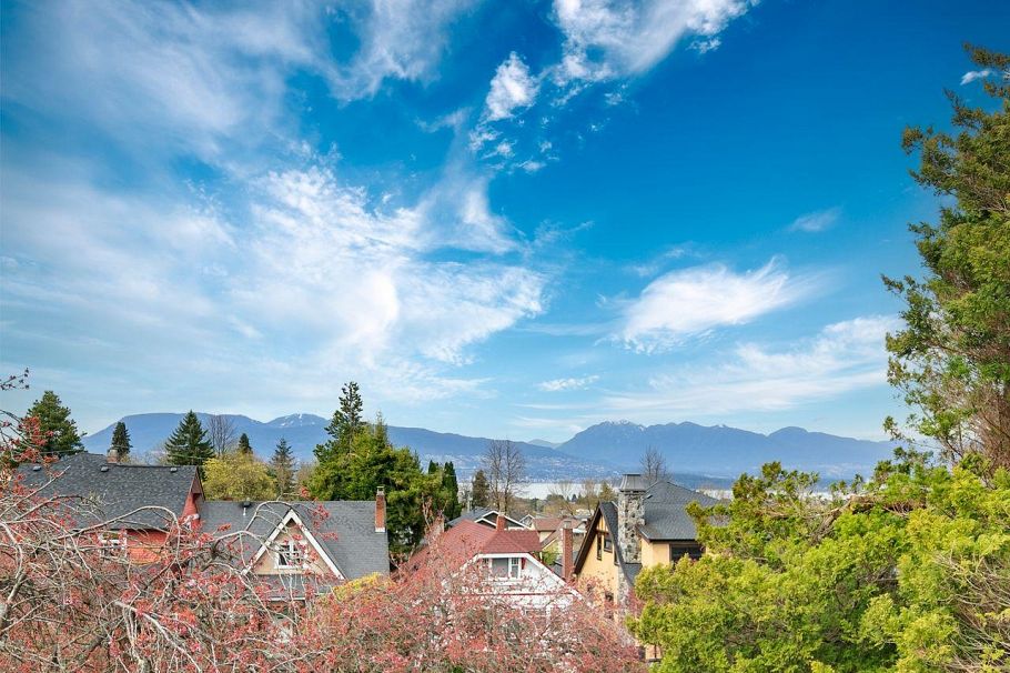 1 3708 W 18th Avenue Vancouver, BC - 37