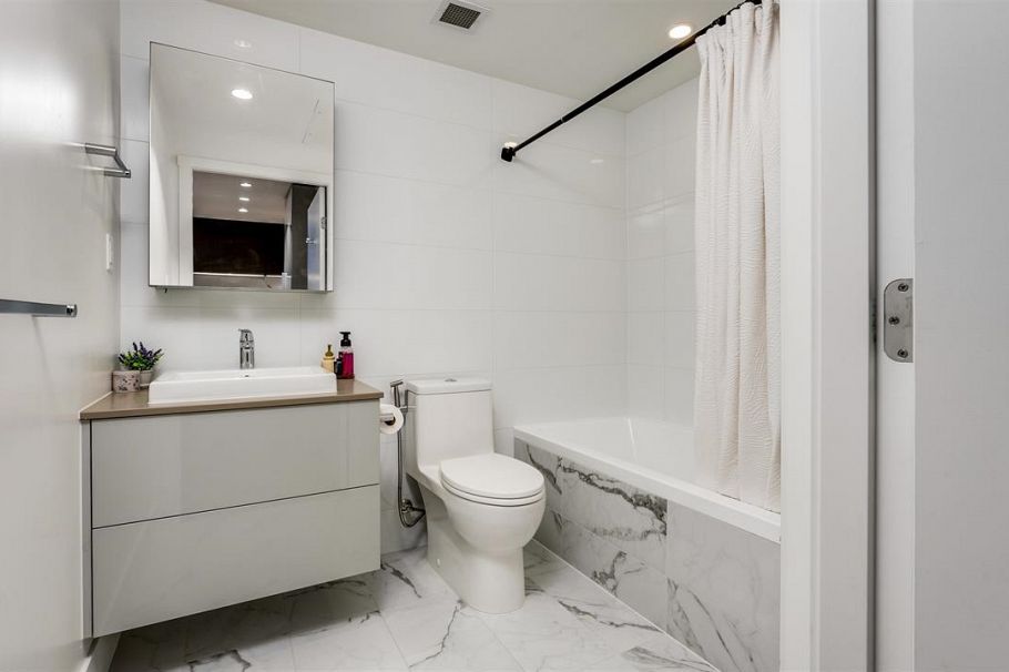 1504 1632 Lions Gate Lane North Vancouver, BC - 17