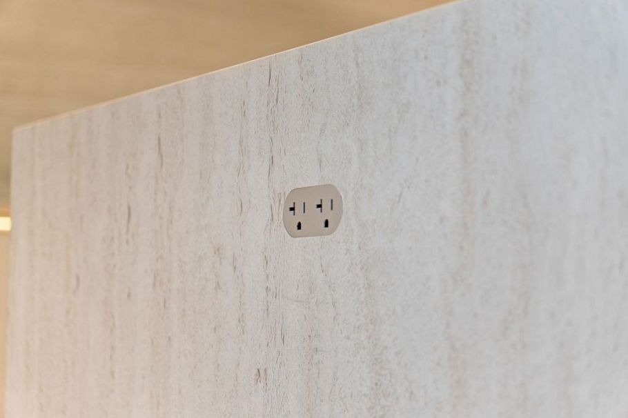 1 2935 W 15th Avenue Vancouver, BC - 13