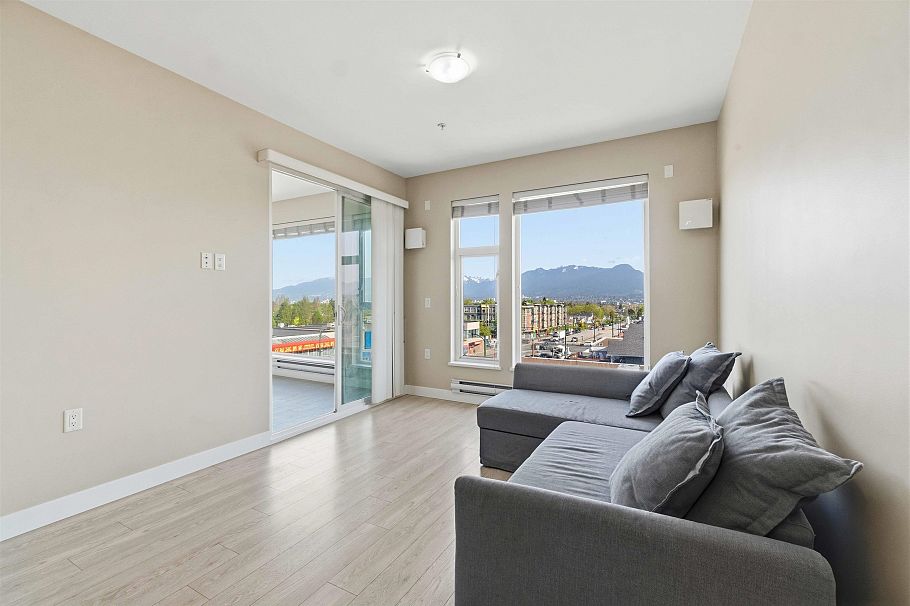 PH6 1838 Renfrew Street Vancouver, BC - 6