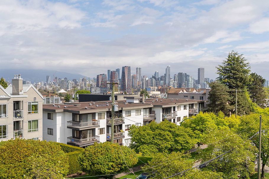 206 2190 W 5th Avenue Vancouver, BC - 24