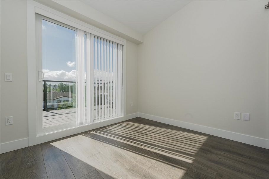 5063 Earles Street Vancouver, BC - 15