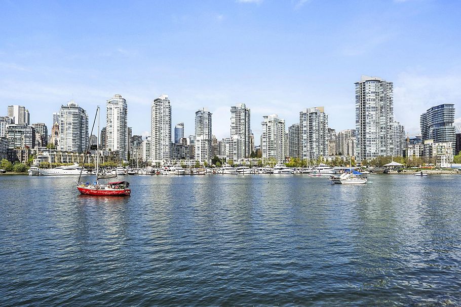 504 518 Moberly Road Vancouver, BC - 24