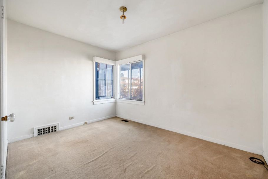 3383 Wellington Avenue Vancouver, BC - 16