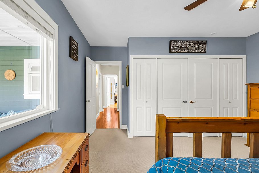 938 Beaumont Drive North Vancouver, BC - 19