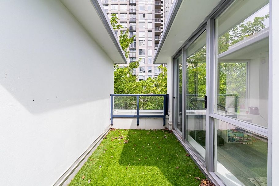 938 Beatty Street Vancouver, BC - 30