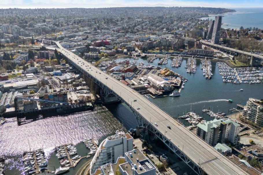 2003 499 Pacific Street Vancouver, BC - 1