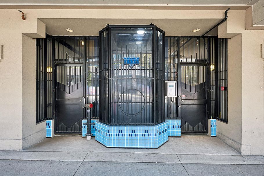 321 2556 E Hastings Street Vancouver, BC - 25