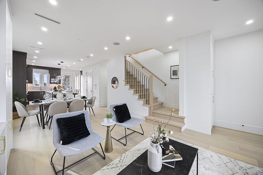 1 7361 Fraser Street Vancouver, BC - 8