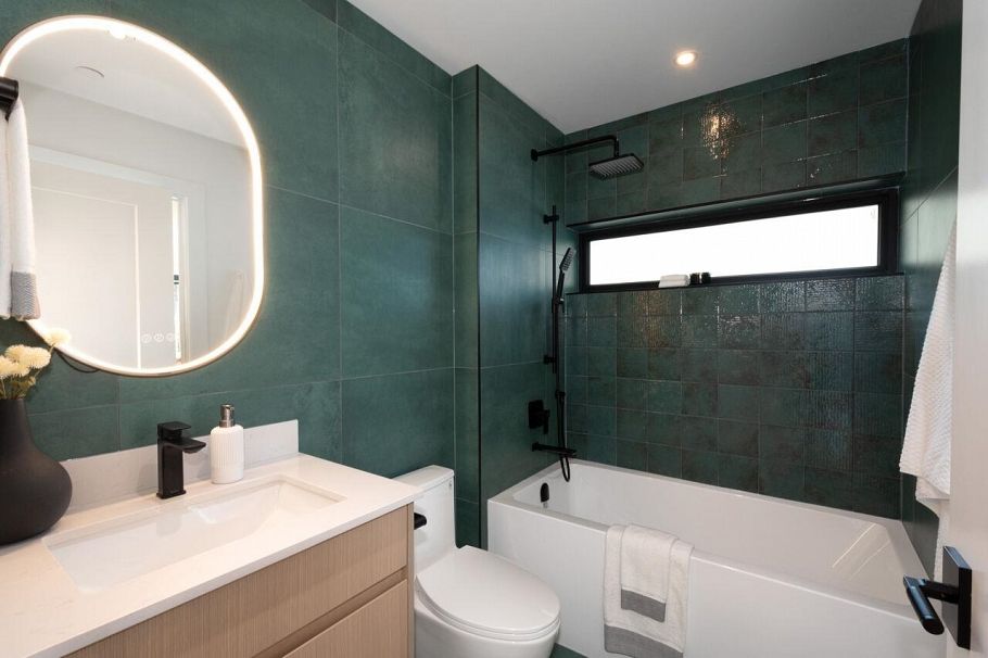 3679 Pandora Street Vancouver, BC - 23