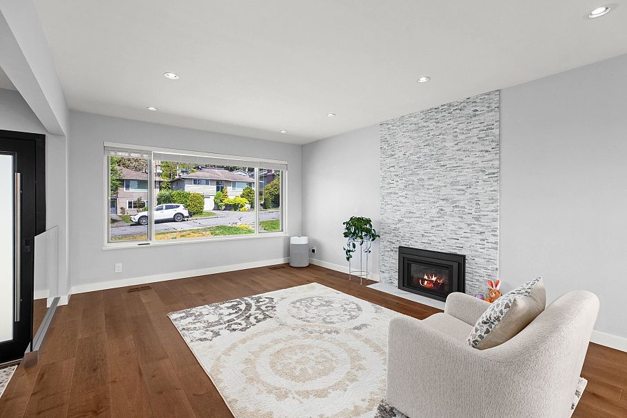 219 E 26th Street North Vancouver, BC - 10