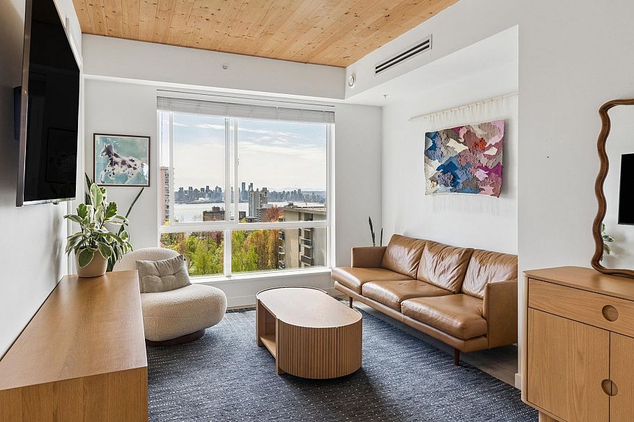 603 108 E 8th Street North Vancouver, BC - 2