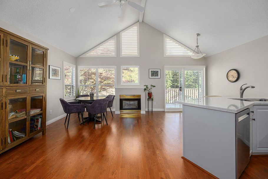 29 4055 Indian River Drive North Vancouver, BC - 8