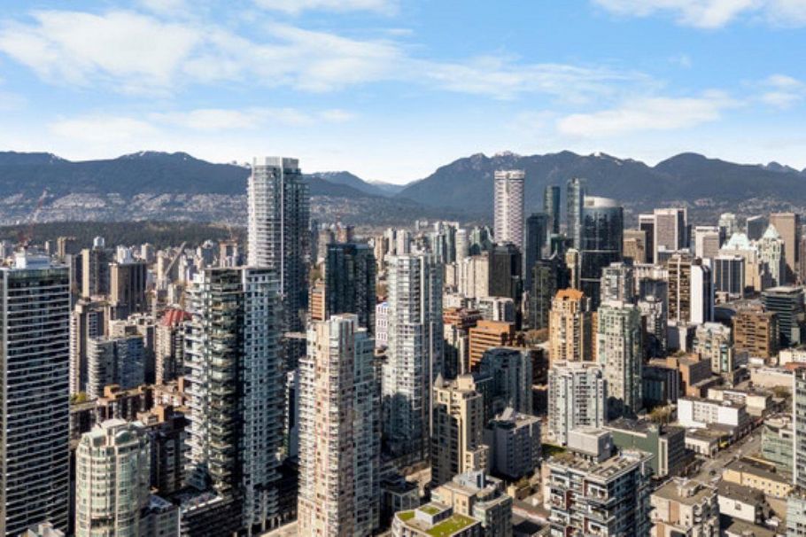 2003 499 Pacific Street Vancouver, BC - 2