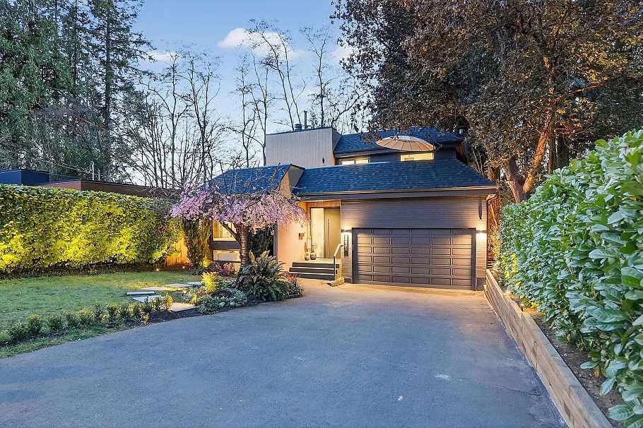 2221 Bowser Avenue North Vancouver, BC - 39