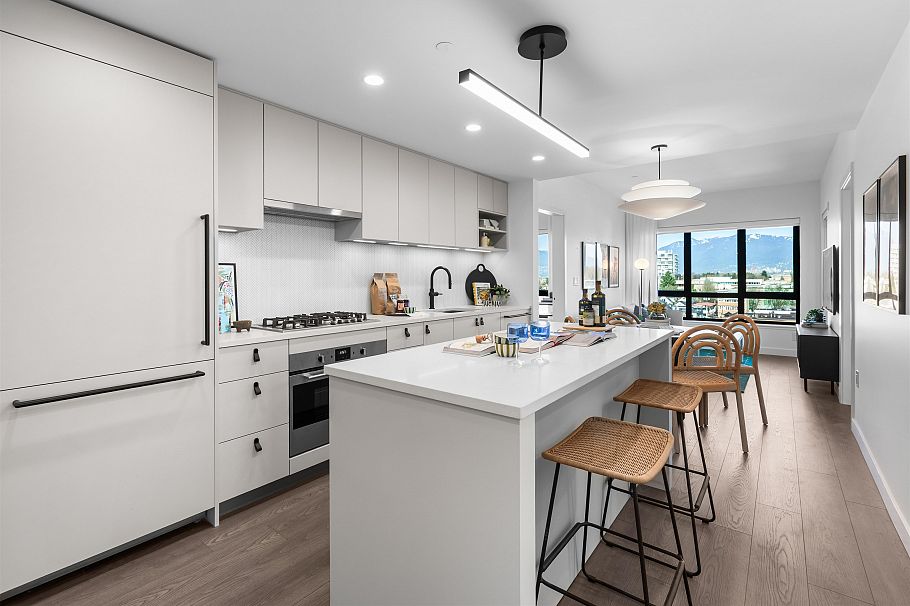 502 1680 E 12th Avenue Vancouver, BC - 5