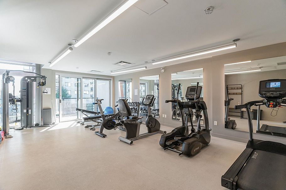 603 108 E 8th Street North Vancouver, BC - 23