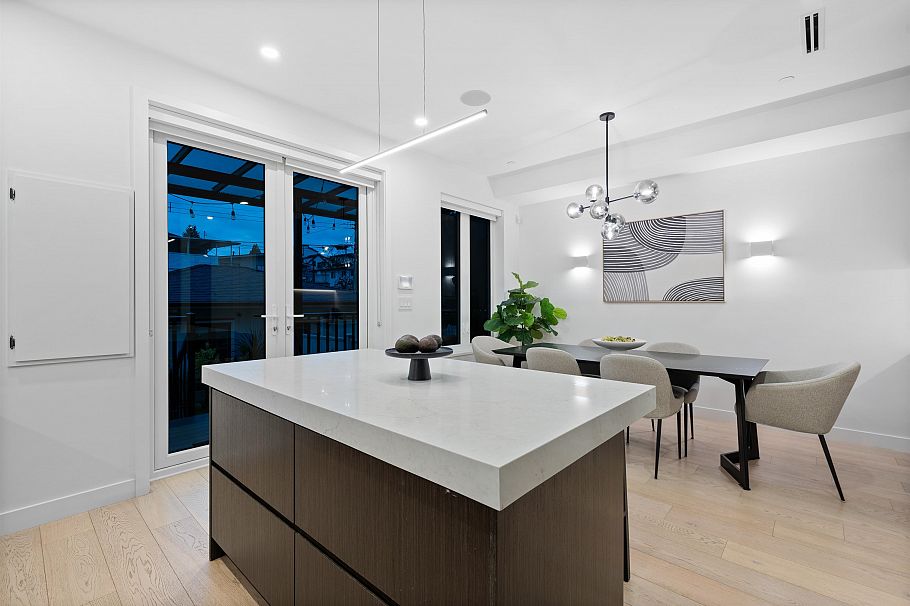 1440 E 17th Avenue Vancouver, BC - 6