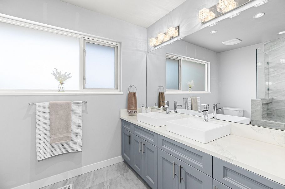 219 E 26th Street North Vancouver, BC - 18