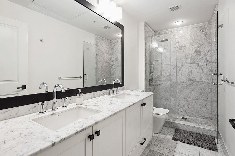 352 W 62nd Avenue Vancouver, BC - 18