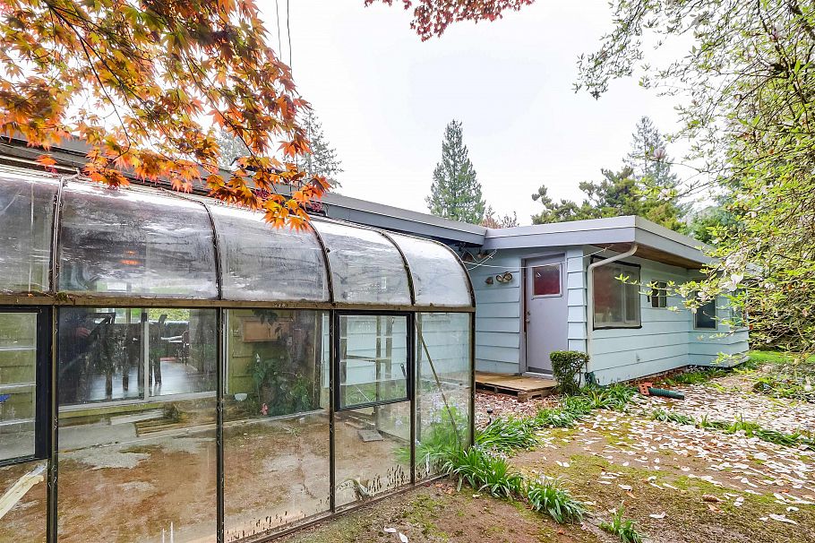 957 Essex Road North Vancouver, BC - 21