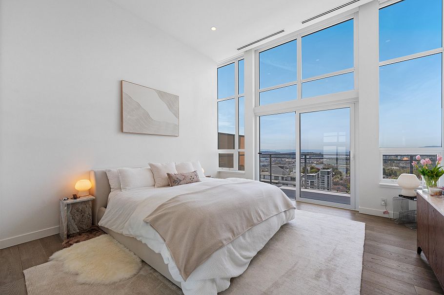 2403 125 E 14th Street North Vancouver, BC - 22