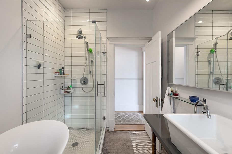 303 1131 W 11th Avenue Vancouver, BC - 4