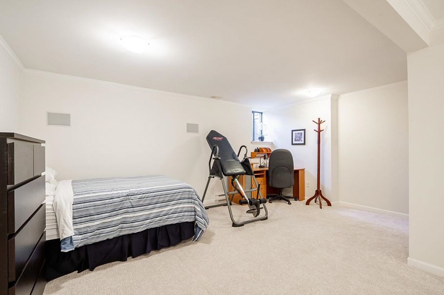 2 1960 Rufus Drive North Vancouver, BC - 20