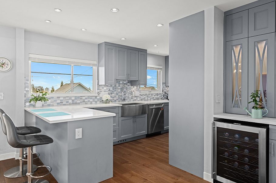 219 E 26th Street North Vancouver, BC - 5