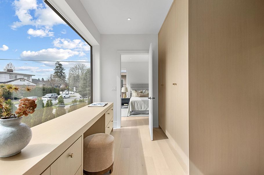 1 2425 Kitchener Street Vancouver, BC - 19