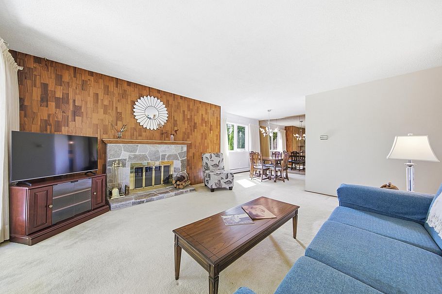 302 2320 Trinity Street Vancouver, BC - 2