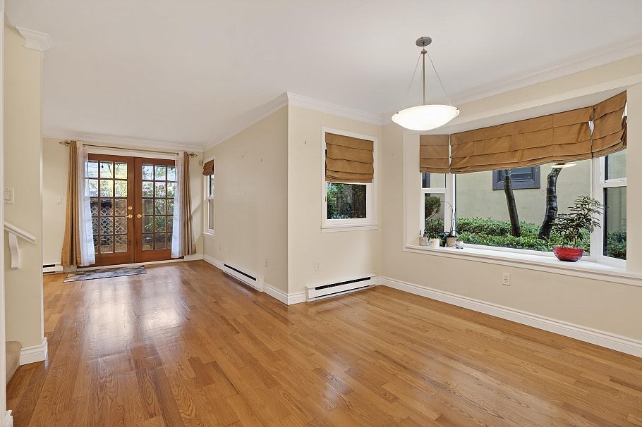 4 3301 W 16th Avenue Vancouver, BC - 8