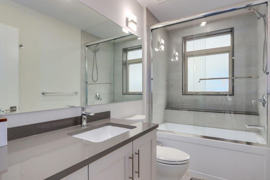 3 115 W Queens Road North Vancouver, BC - 13