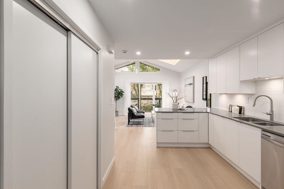 721 E Pender Street Vancouver, BC - 11