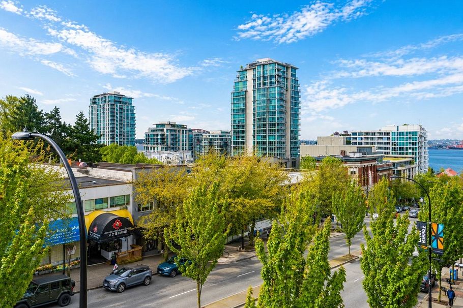 310 105 W 2nd Street North Vancouver, BC - 11