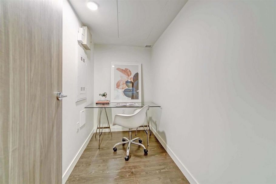 208 W 1st Avenue Vancouver, BC - 15