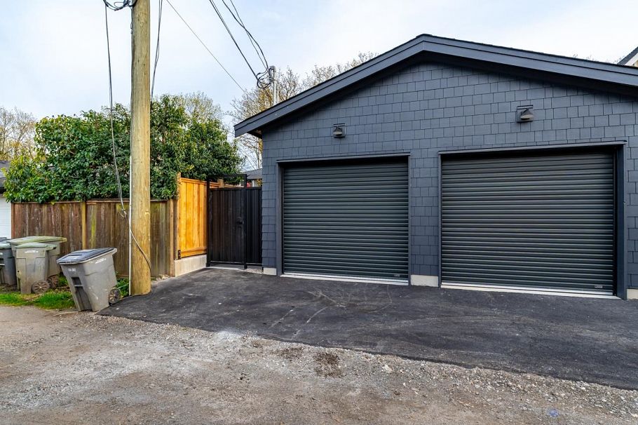2 3345 W 13th Avenue Vancouver, BC - 28
