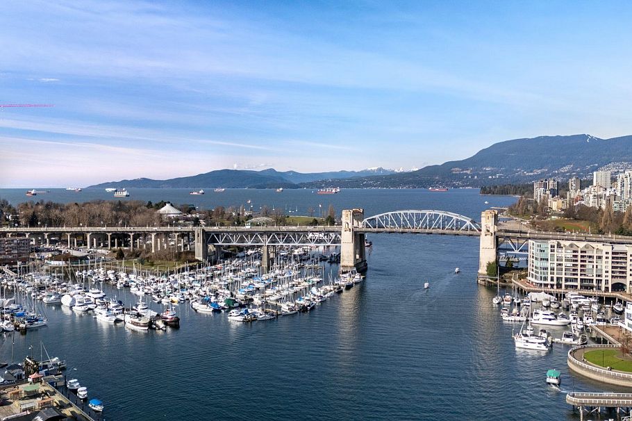 303 1501 Howe Street Vancouver, BC - 37