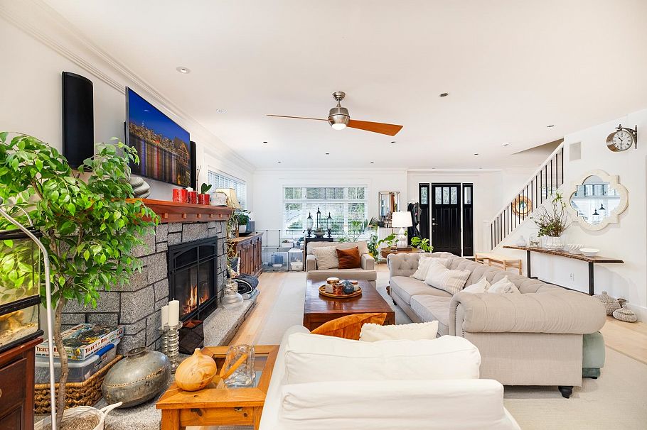 1232 Harris Avenue North Vancouver, BC - 10