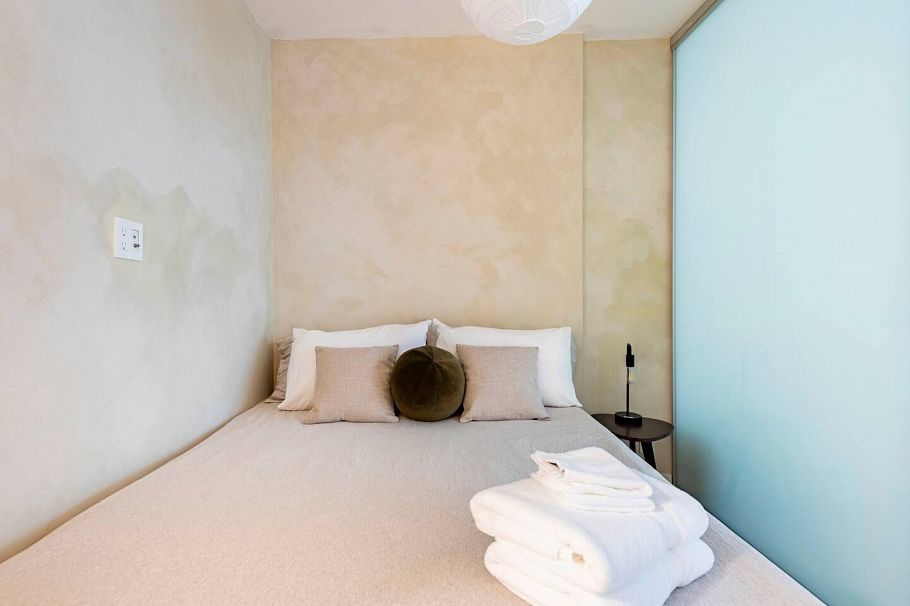 303 111 E 1st Avenue Vancouver, BC - 9